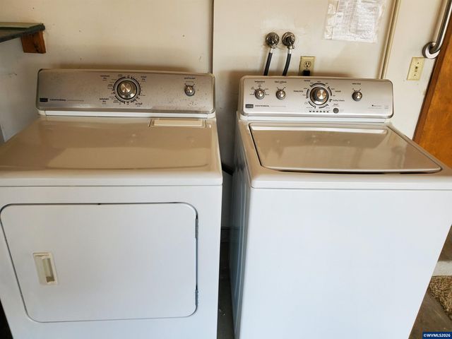 1975 Breakwood Cir SE, Albany, OR 97322