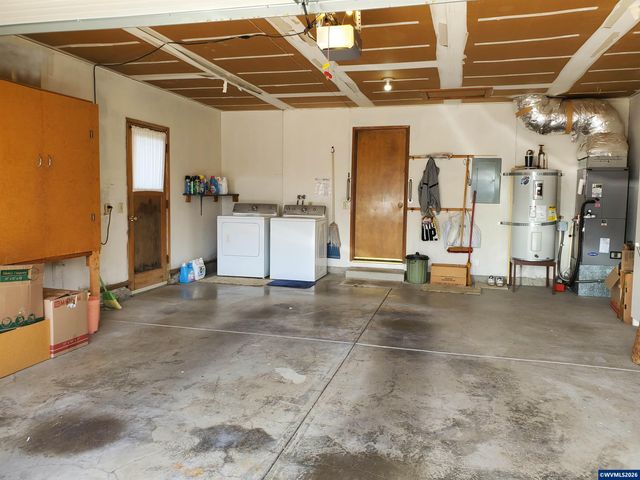 1975 Breakwood Cir SE, Albany, OR 97322