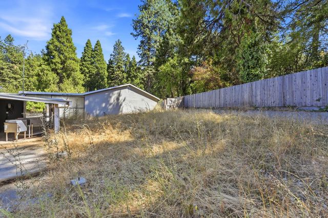 2681 Cable Rd, Camino, CA 95709