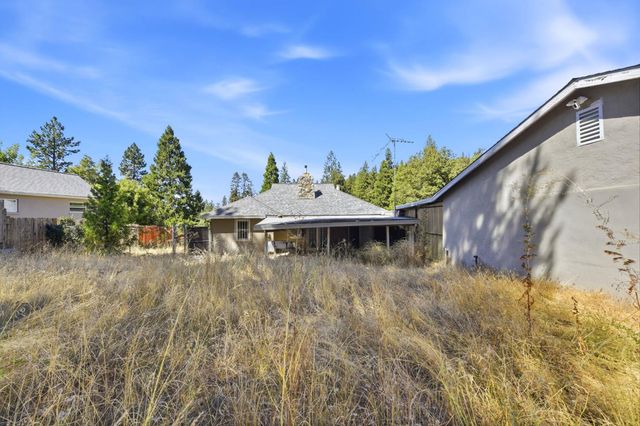 2681 Cable Rd, Camino, CA 95709