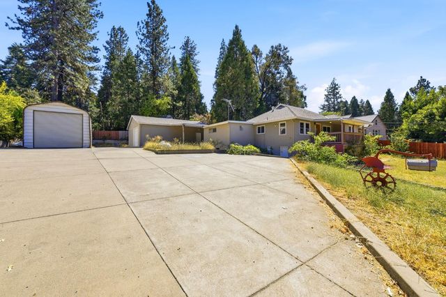 2681 Cable Rd, Camino, CA 95709