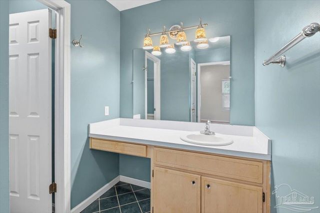 2189 Bellmeade Cir, Navarre, FL 32566