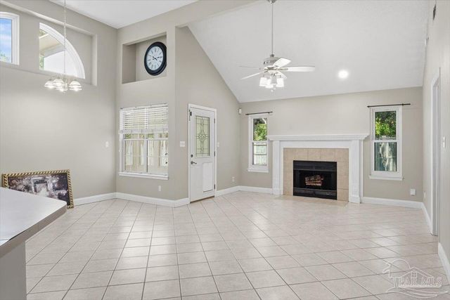 2189 Bellmeade Cir, Navarre, FL 32566