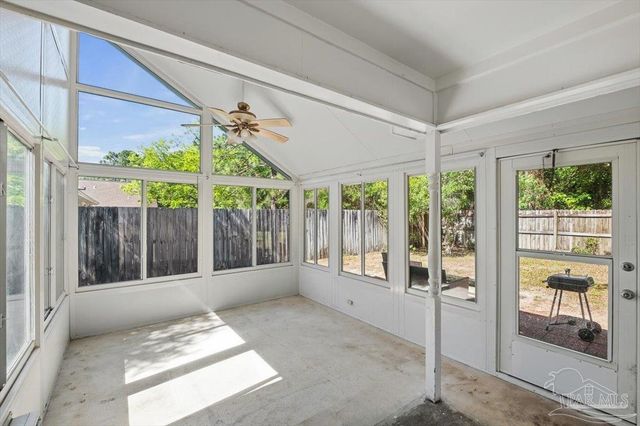 2189 Bellmeade Cir, Navarre, FL 32566