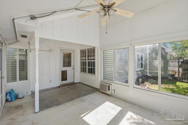 2189 Bellmeade Cir, Navarre, FL 32566