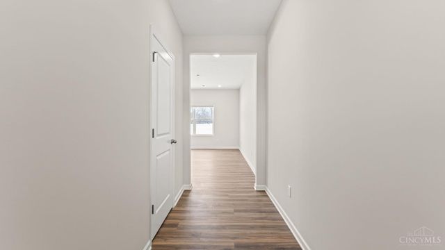 1878 Vista Lake Drive, Goshen Twp, OH 45122