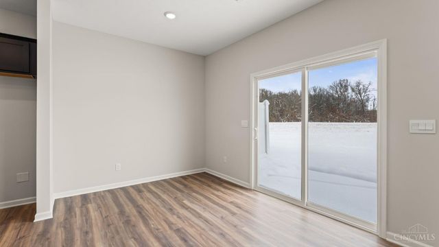 1878 Vista Lake Drive, Goshen Twp, OH 45122