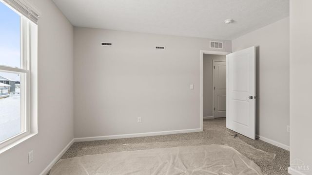 1878 Vista Lake Drive, Goshen Twp, OH 45122