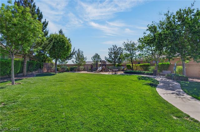 8455 Skye Walk Court, Las Vegas, NV 89166