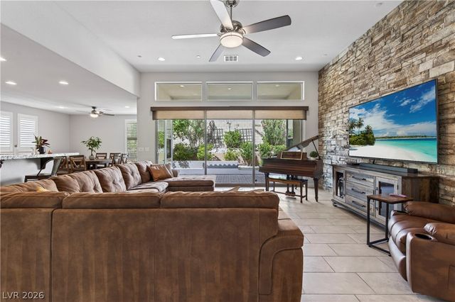 8455 Skye Walk Court, Las Vegas, NV 89166