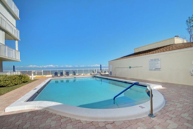 3540 S. Ocean Boulevard 810, South Palm Beach, FL 33480