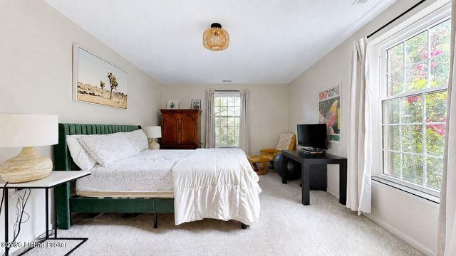1616 Gardiner Ln 211, Louisville, KY 40205