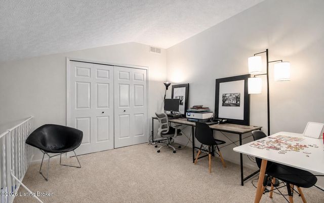 1616 Gardiner Ln 211, Louisville, KY 40205