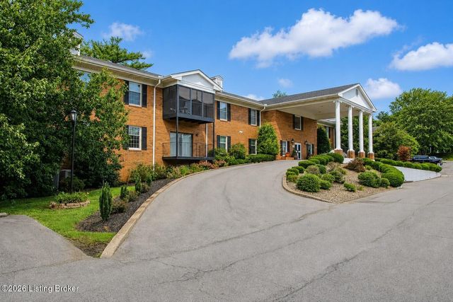 1616 Gardiner Ln 211, Louisville, KY 40205