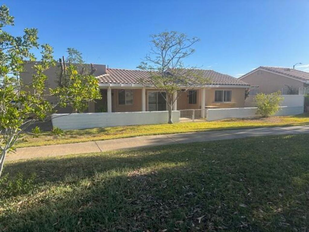 3898 Birdie Court, Blythe, CA 92225