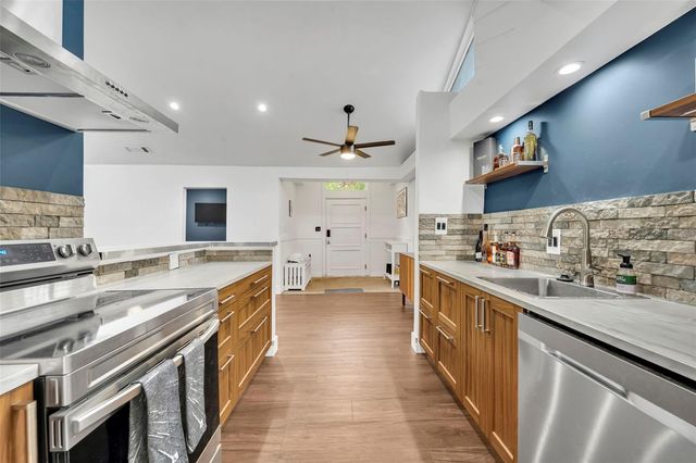 817 ALTALOMA AVENUE, Orlando, FL 32803