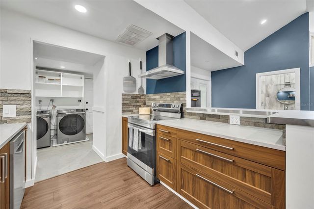 817 ALTALOMA AVENUE, Orlando, FL 32803