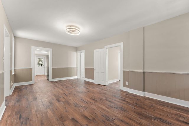 107 Franklin Street, Porter, IN 46304