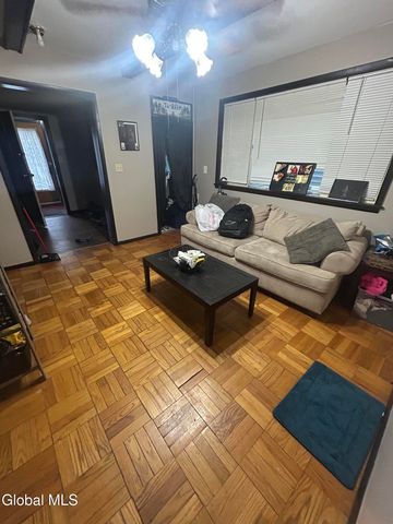 130 6th Avenue, Troy, NY 12180