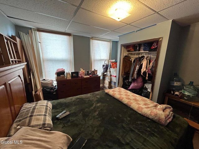 130 6th Avenue, Troy, NY 12180