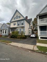 130 6th Avenue, Troy, NY 12180