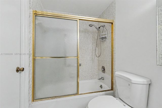 4330 Hillcrest Dr 405, Hollywood, FL 33021