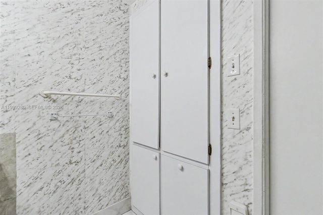 4330 Hillcrest Dr 405, Hollywood, FL 33021