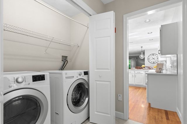 247 Bridges Ln, North Andover, MA 01845