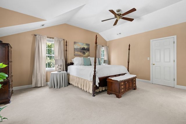 247 Bridges Ln, North Andover, MA 01845