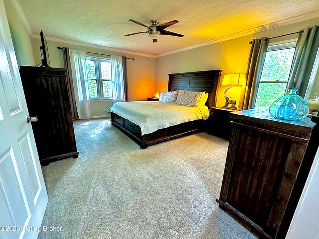 7607 Briarwood Dr, Crestwood, KY 40014