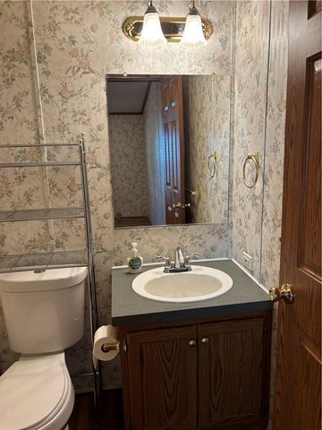 1 Darius Lane, Coventry, RI 02816