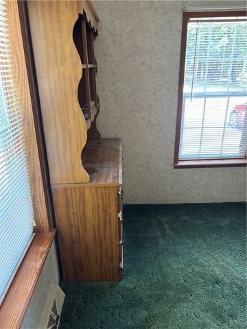 1 Darius Lane, Coventry, RI 02816