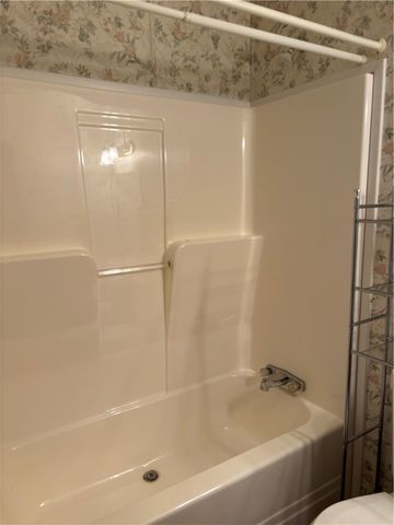1 Darius Lane, Coventry, RI 02816
