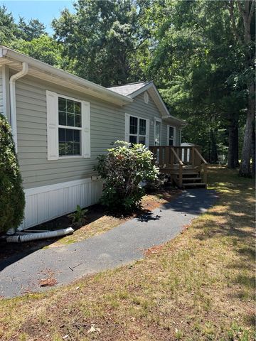 1 Darius Lane, Coventry, RI 02816