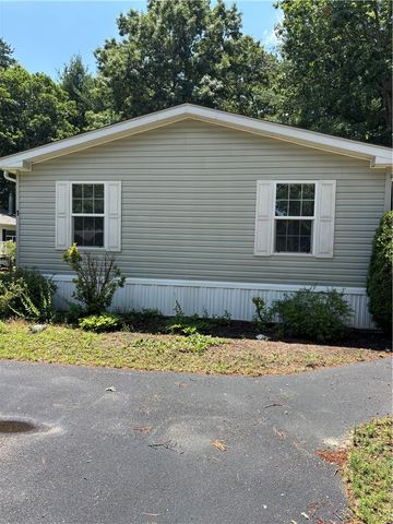 1 Darius Lane, Coventry, RI 02816