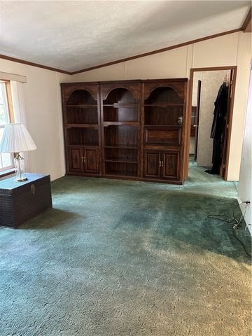 1 Darius Lane, Coventry, RI 02816