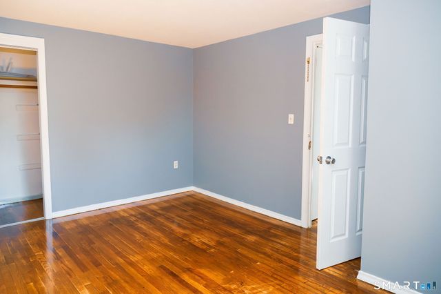 5-7 Leichtner Drive, East Hartford, CT 06118