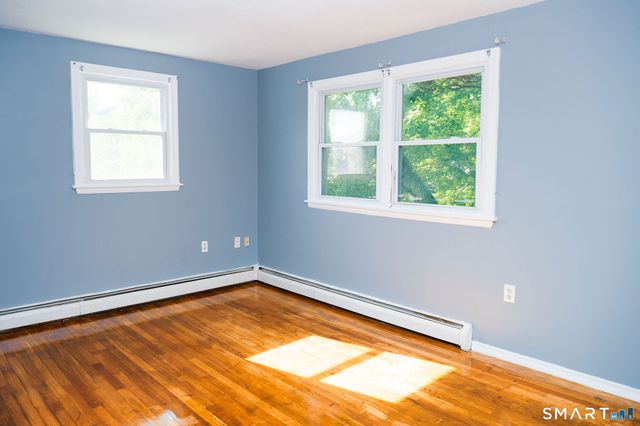 5-7 Leichtner Drive, East Hartford, CT 06118