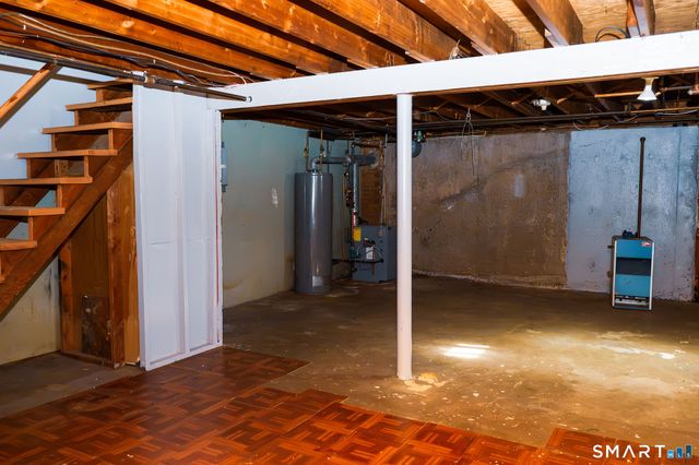5-7 Leichtner Drive, East Hartford, CT 06118