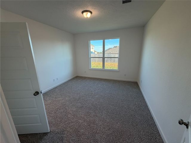 222 Cross Lane, Caldwell, TX 77836