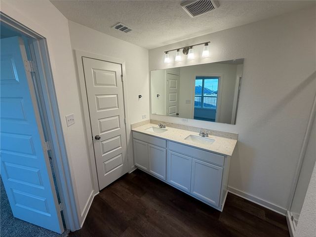 222 Cross Lane, Caldwell, TX 77836