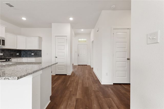 222 Cross Lane, Caldwell, TX 77836