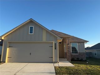 222 Cross Lane, Caldwell, TX 77836