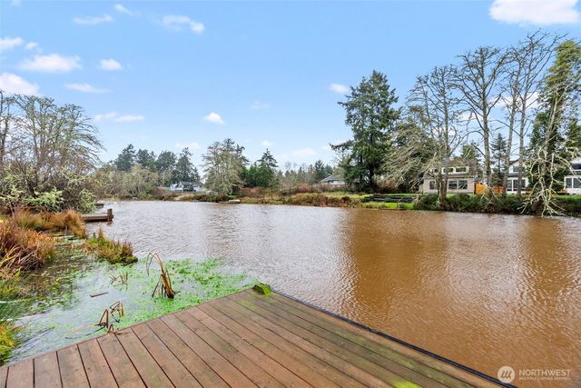 350 Dolphin Avenue NE, Ocean Shores, WA 98569