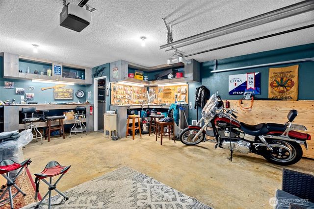 350 Dolphin Avenue NE, Ocean Shores, WA 98569