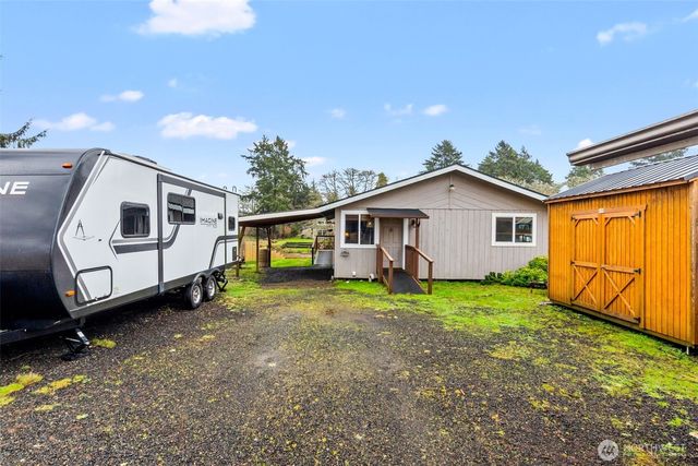 350 Dolphin Avenue NE, Ocean Shores, WA 98569