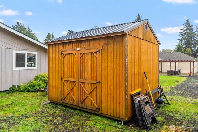 350 Dolphin Avenue NE, Ocean Shores, WA 98569