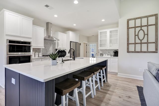 520 Hacienda Court, Sumter, SC 29150