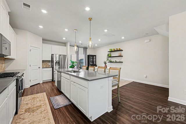 4012 Yucca Alley, Charlotte, NC 28217