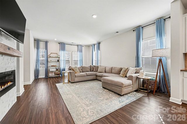 4012 Yucca Alley, Charlotte, NC 28217